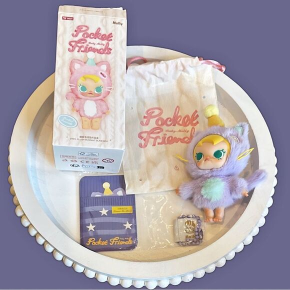 Pop Mart Baby Molly Pocket of Friends Leave Me Alone - Picture 3 of 15